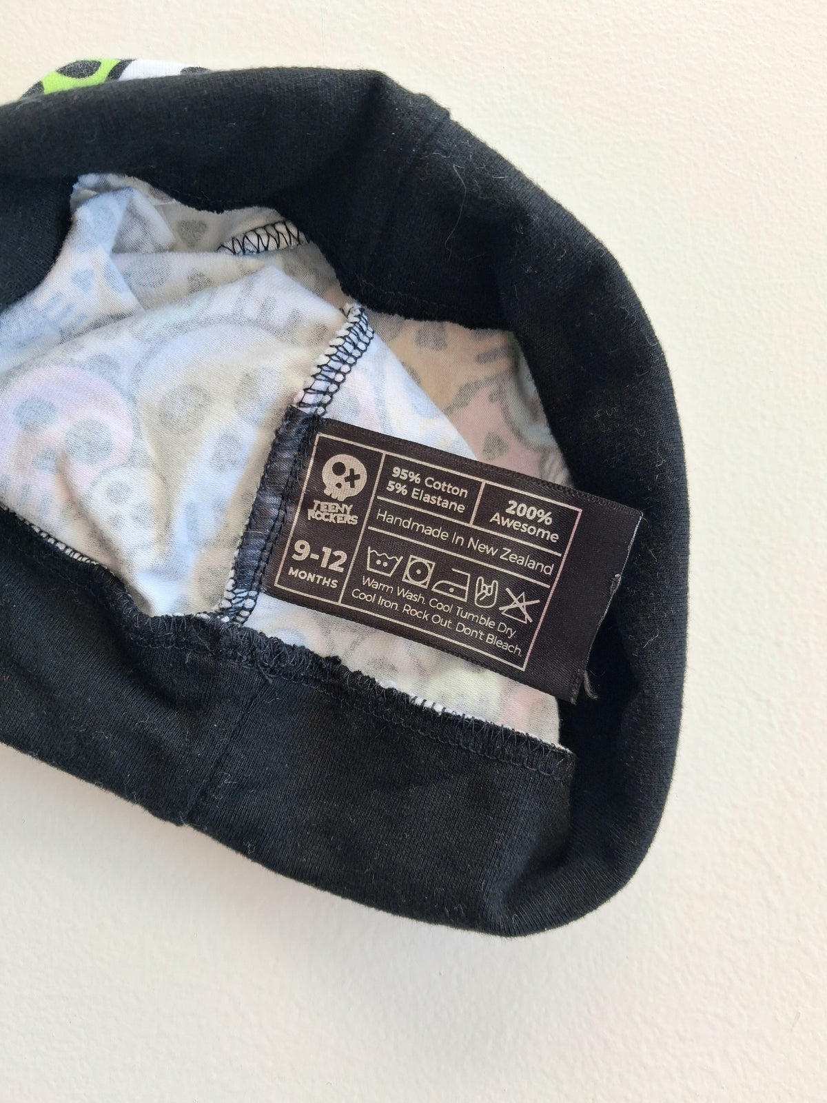 Candy skulls cotton beanie 9-12 months