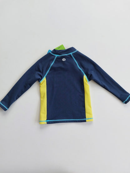 Piping hot rash top size 1