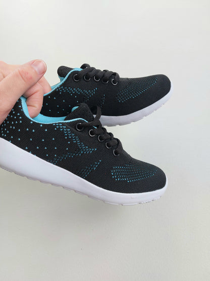 Active Intent Sneakers UK12