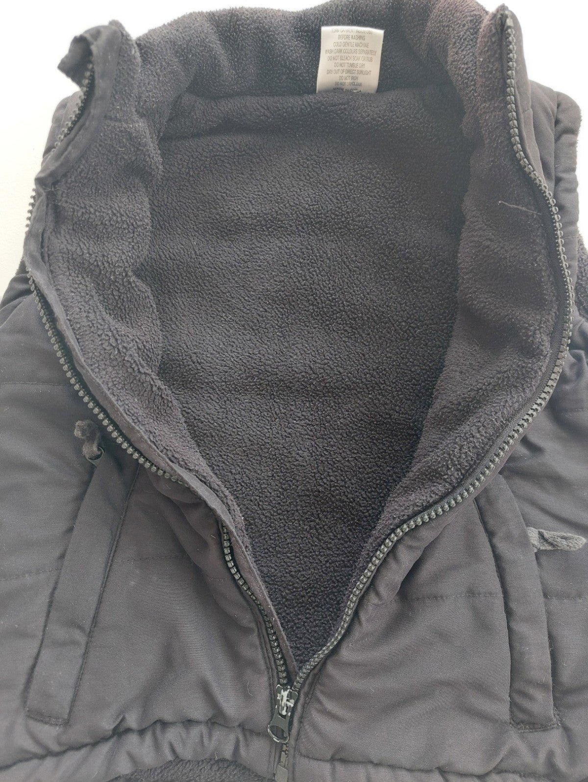 Black vest size 4