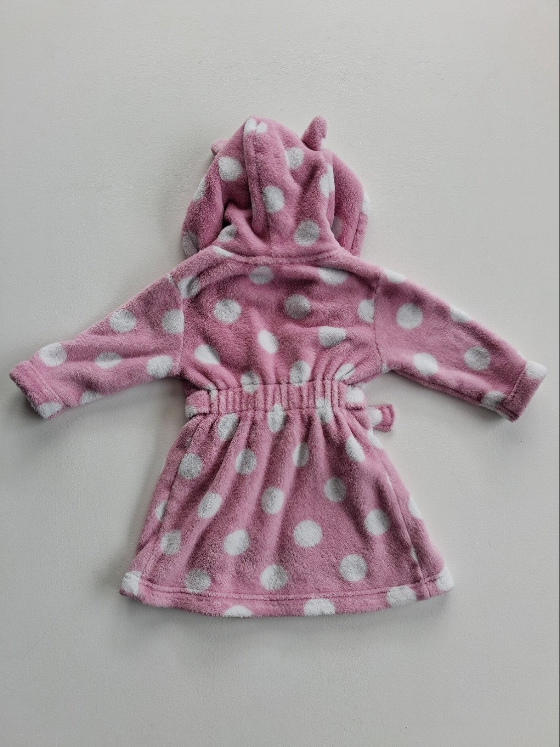 Girls dressing gown size 1