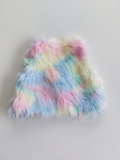 Rainbow fluffy vest 6-12 months