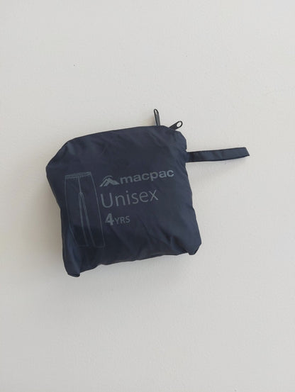 Macpac rain pants size 4