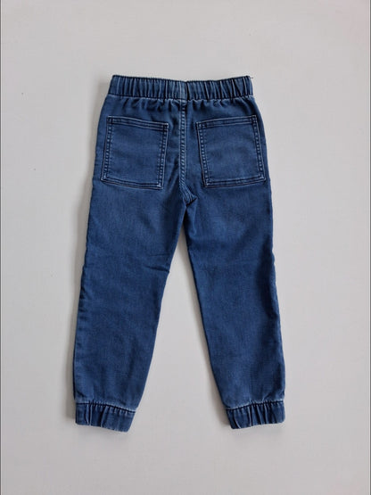 Jeans size 5