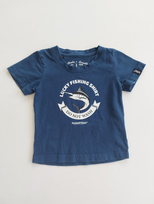 Lucky fishing tshirt size 2
