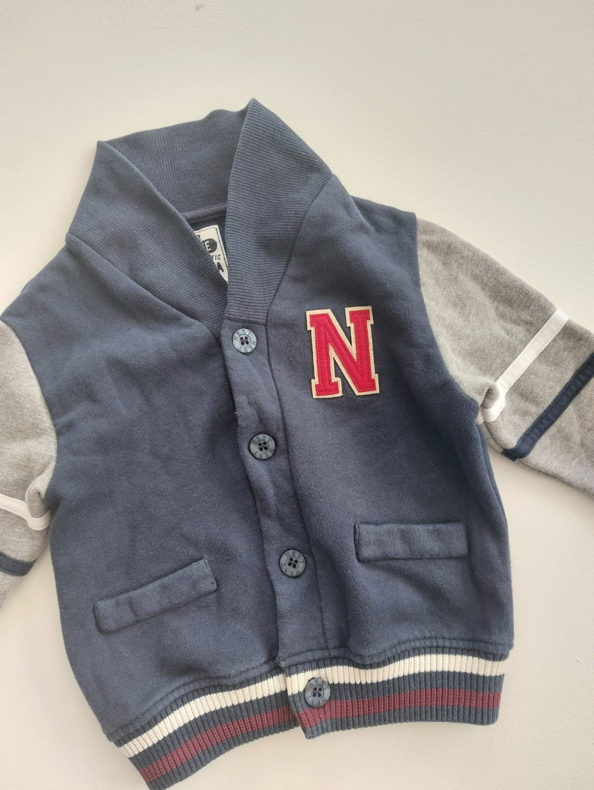 Button up "N" cardigan 9-12 months