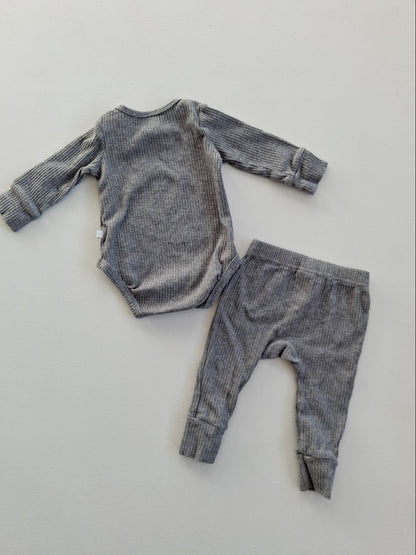 Teeny Weeny ribbed set 3-6 months