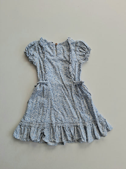 Floral dress size 3-4