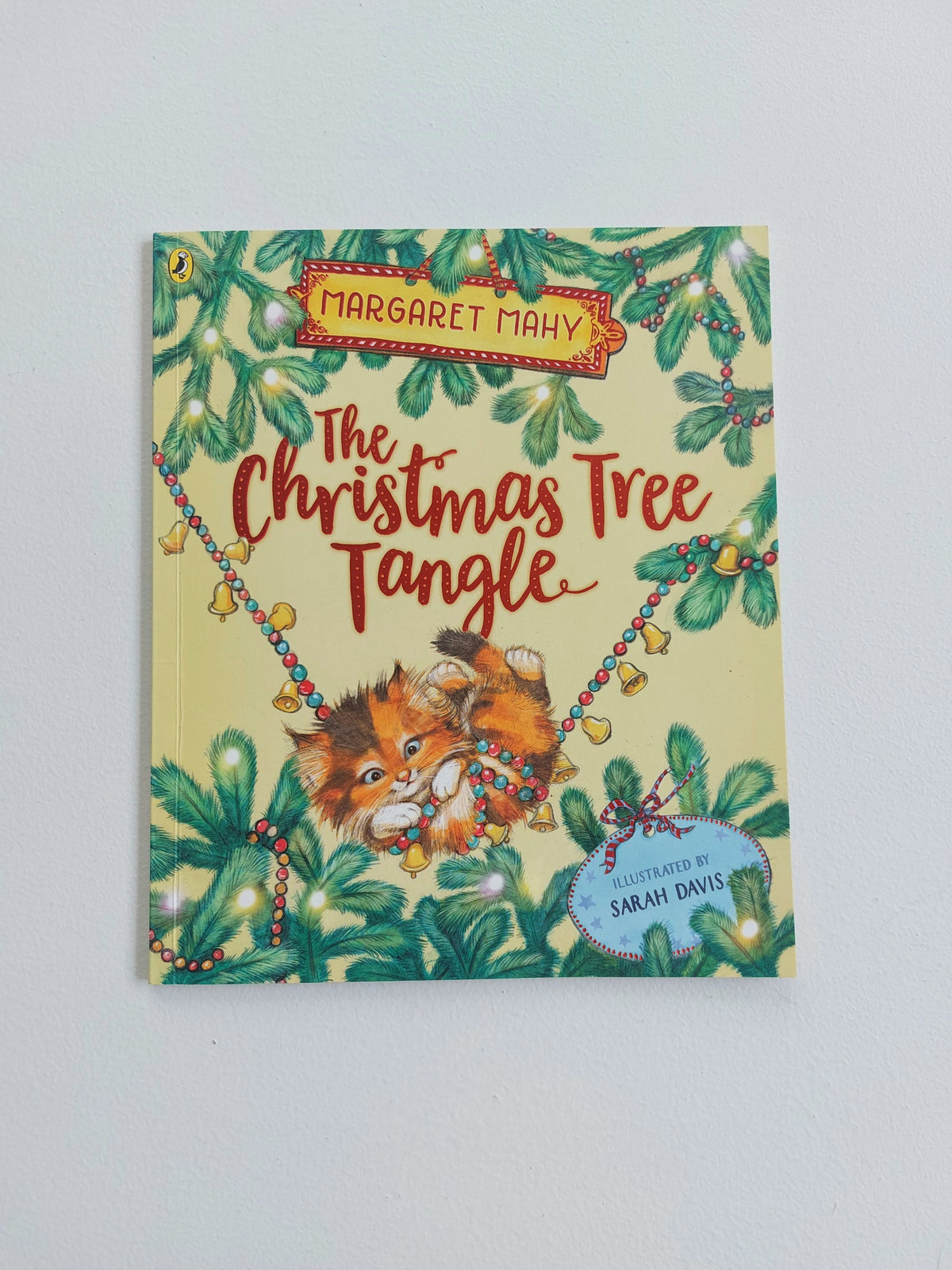 The Christmas Tree Tangle - Margaret Mahy