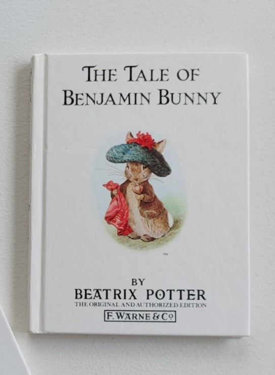 The Tale of Benjamin Bunny (Little book) - Beatrix Potter