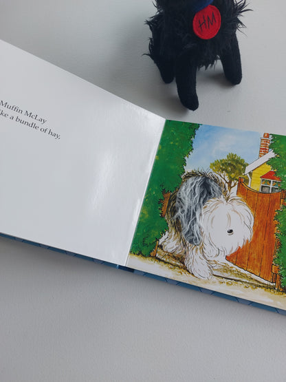 Hairy Maclary touch and feel book with soft toy - Lynley Dodd