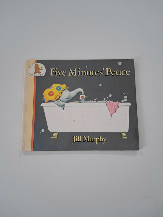 Five Minutes Peace - Jill Murphy
