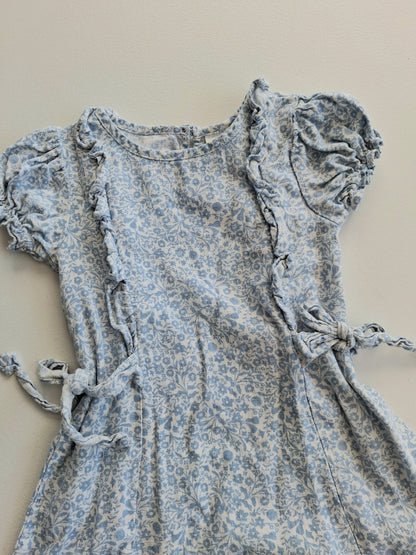 Floral dress size 3-4